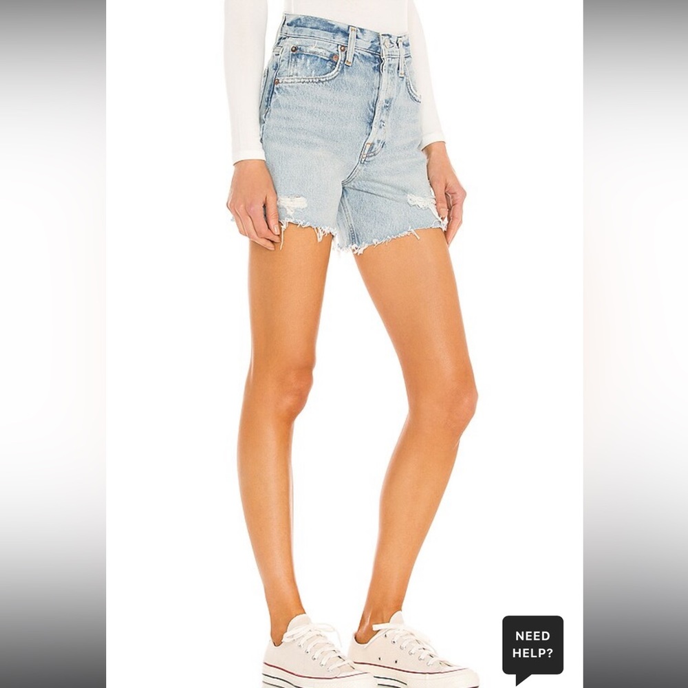 AGOLDE Riley Short in Groove in size 25. never been worn. Perfect condition.